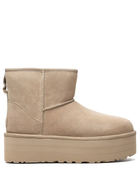 UGG Classic Mini Platform 50.8mm "Mustard Seed" boots
