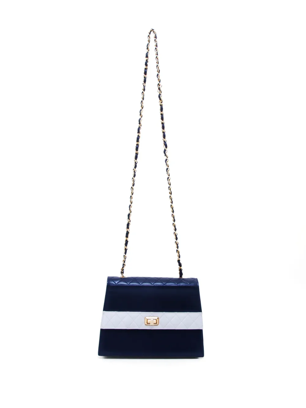 Pre-owned Chanel 1989-1991 Diamond-quilted Shoulder Bag In Blue