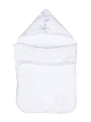 Nests & sleep bags outlet