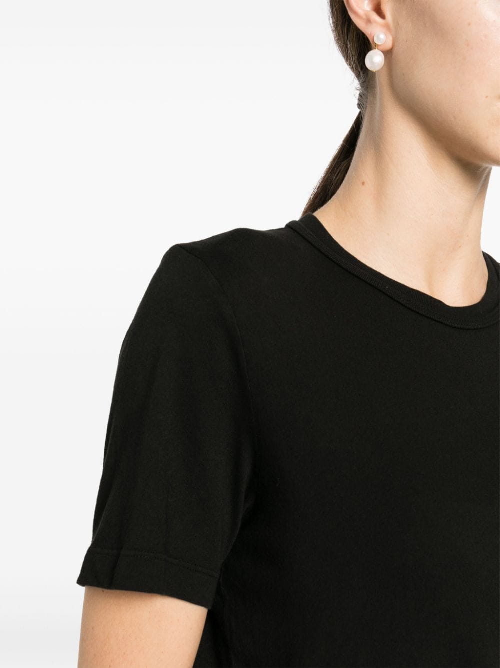 Shop Raquel Allegra Round-neck Cotton T-shirt In Black