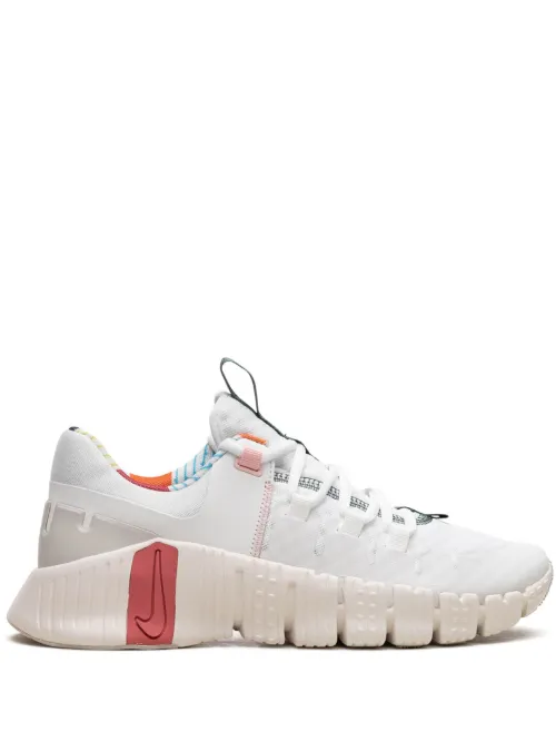 Baskets Free Metcon 3 'All Petals United' - Nike - Modalova