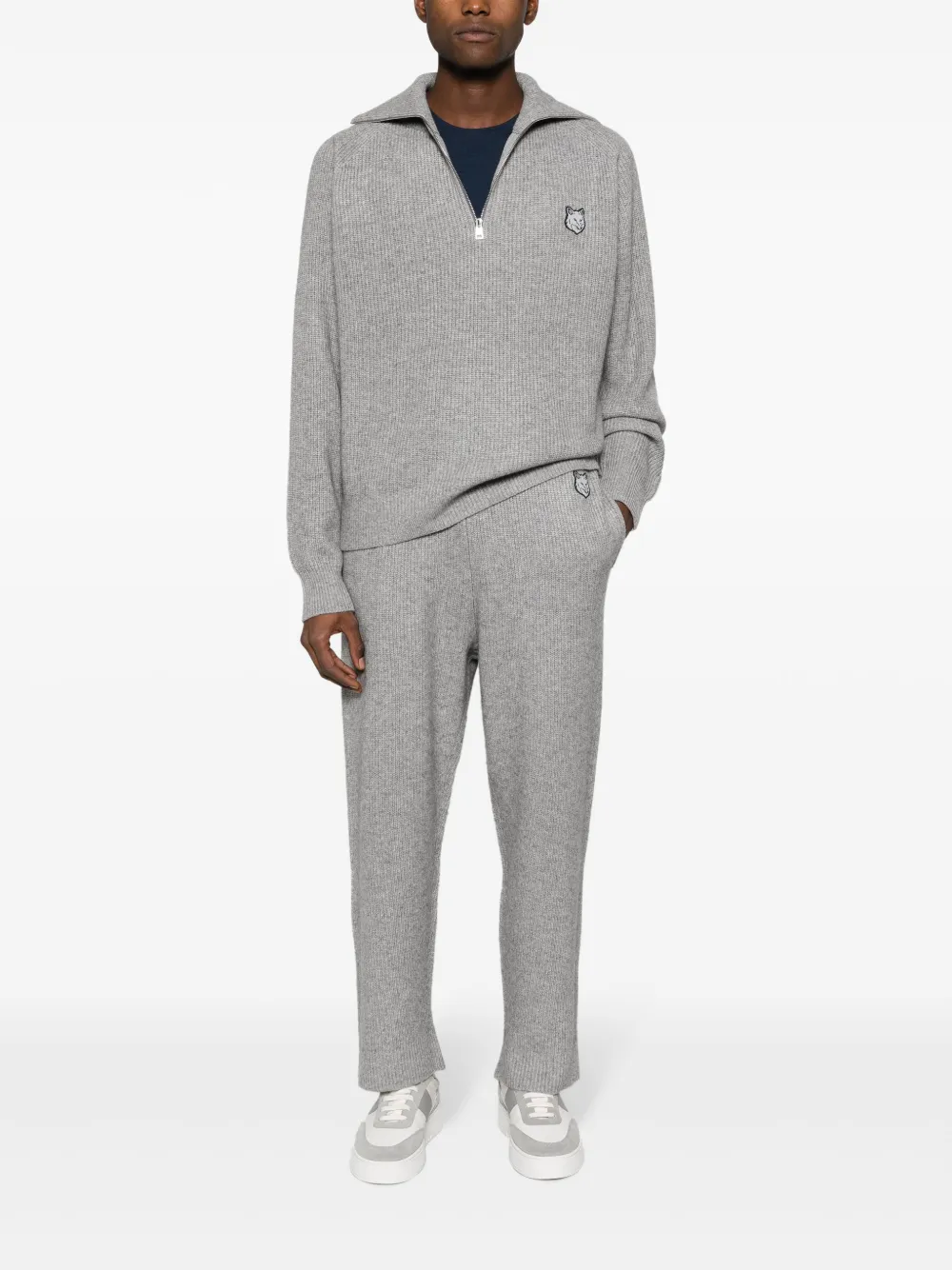 Maison Kitsuné fox-patch waffle-knit jumper - Grijs