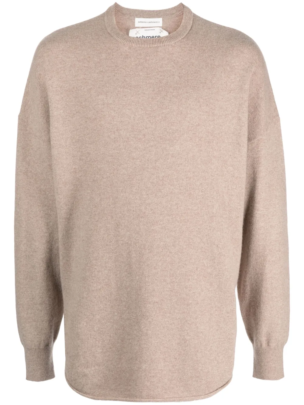 Extreme cashmere Trui met ronde hals en verlaagde schouders Bruin