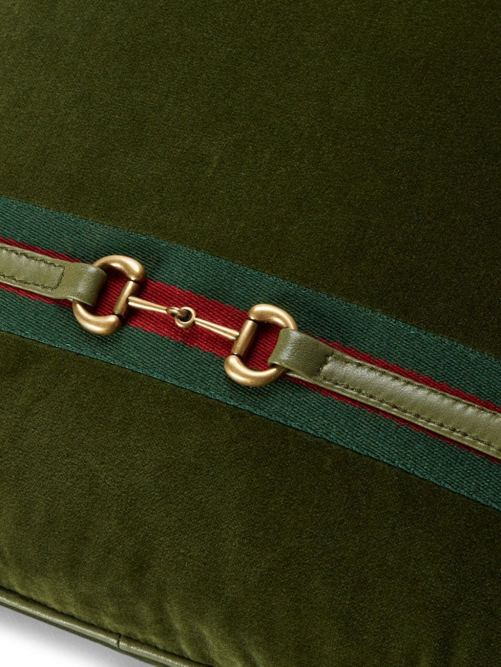 Shop Gucci Horsebit-detail Velvet Cushion In Grün