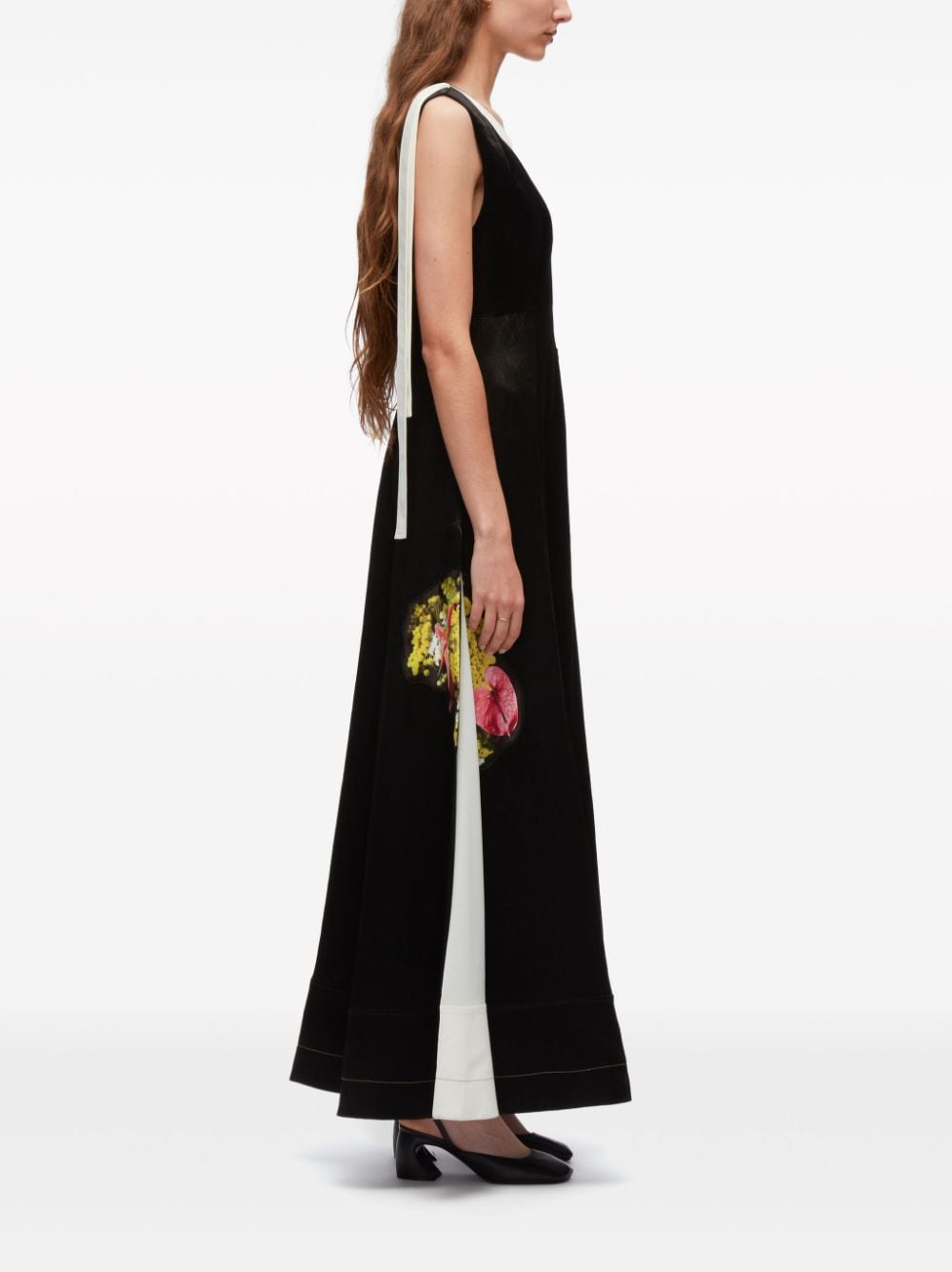 Shop 3.1 Phillip Lim / フィリップ リム Floral Bouquet Sleeveless Gown In Black