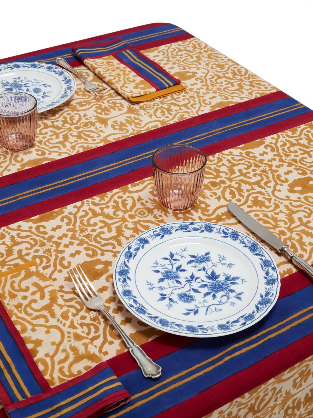 Lisa Corti Abstract-print Striped Table Cloth In Neutrals