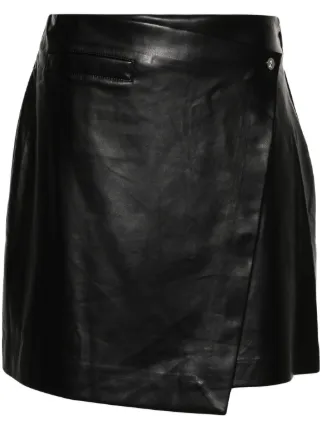 DKNY
