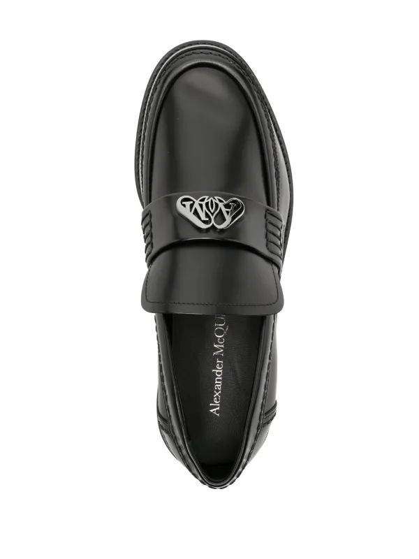 Alexander McQueen Seal-plaque Leather Loafers - Farfetch