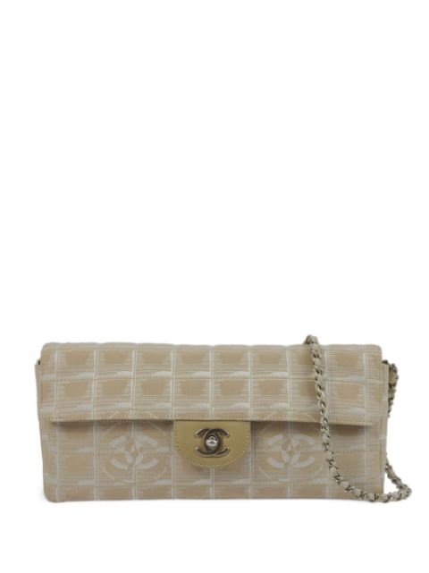 HOT SALE CHANEL 2002 East West Flap shoulder bag Women