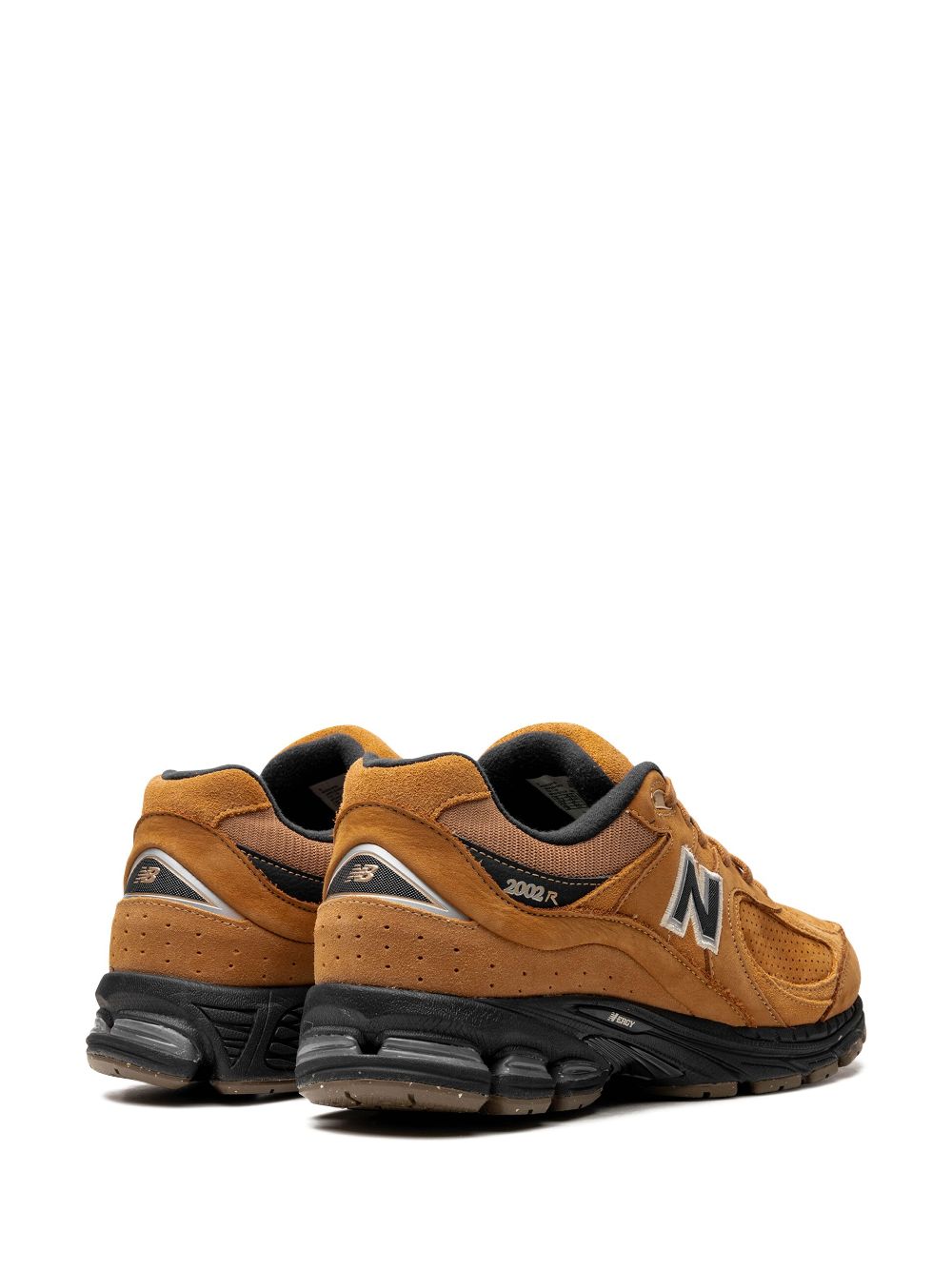 hype New Balance 2002 logo-patch sneakers 