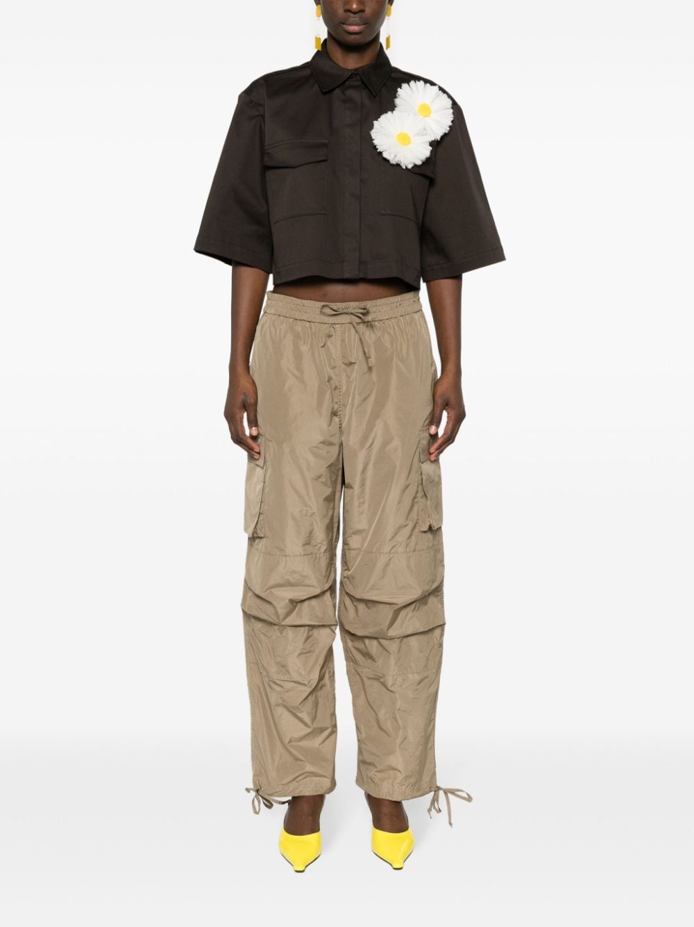 Shop Msgm Tapered Cargo Pants In Neutrals