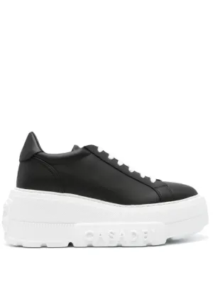 Alexander McQueen Oversized Sneakers | Black | FARFETCH
