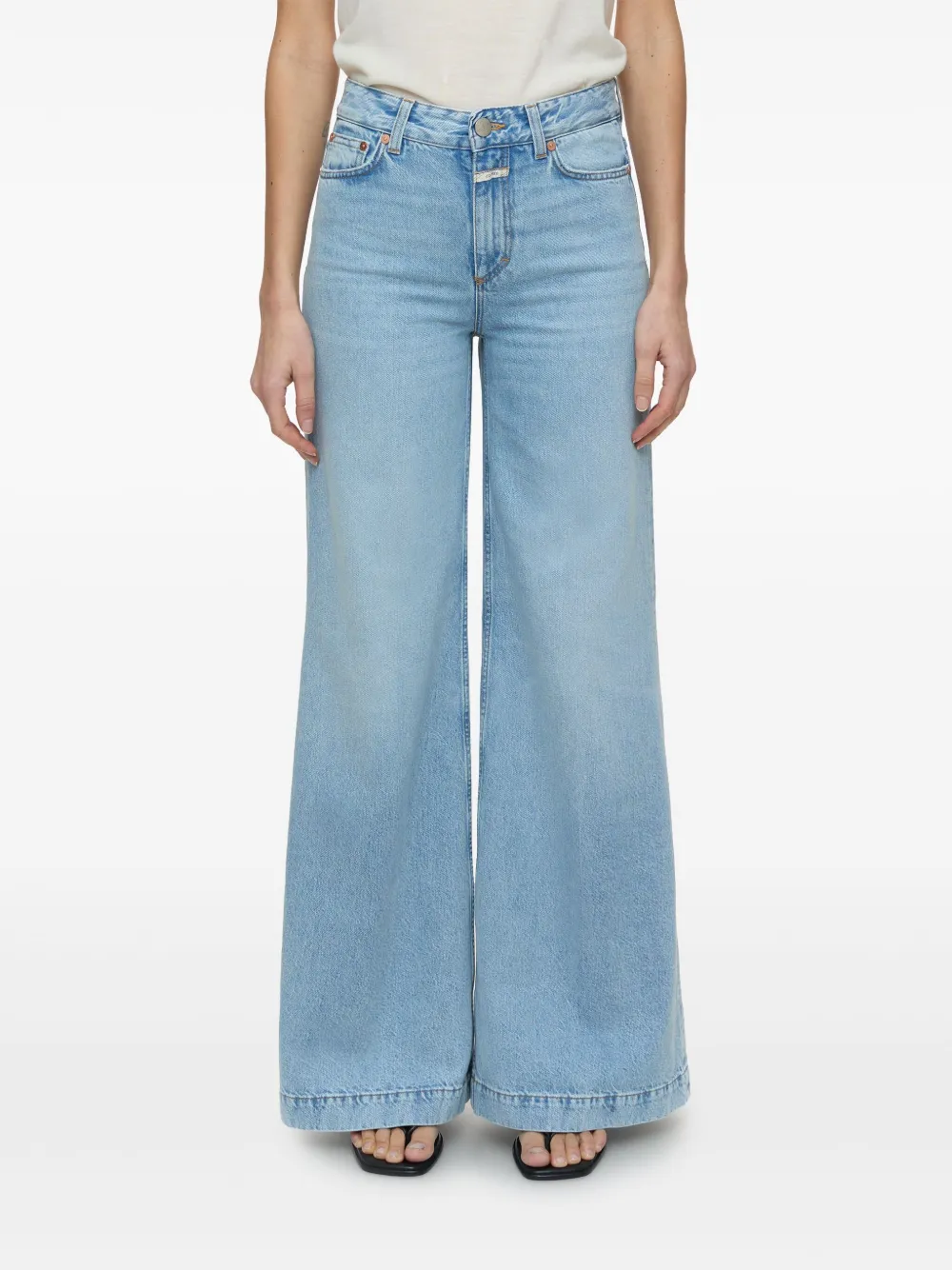 Shop Closed Wide-leg Organic-cotton Jeans In Blue