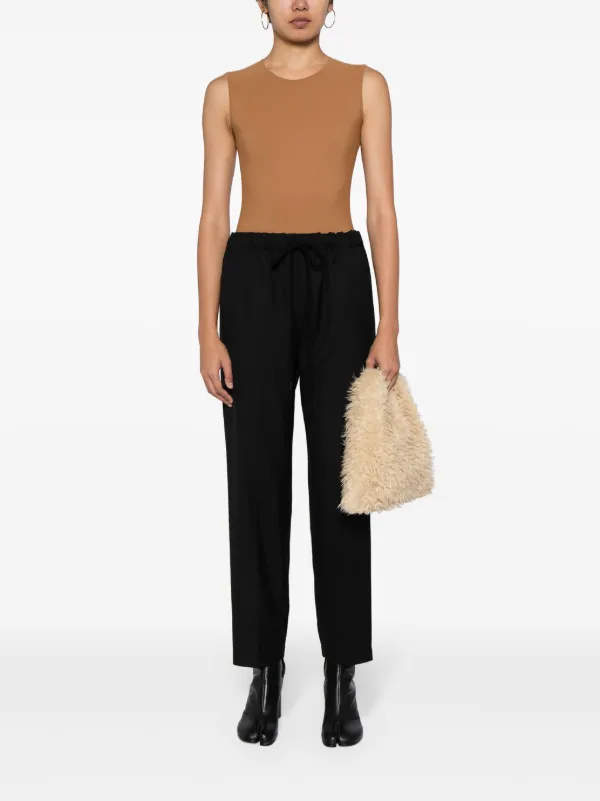 【MAISON MARGIELA】クロップドパンツ ブラック MM6 Maison Margiela クロップドパンツ | ブラック | FARFETCH JP