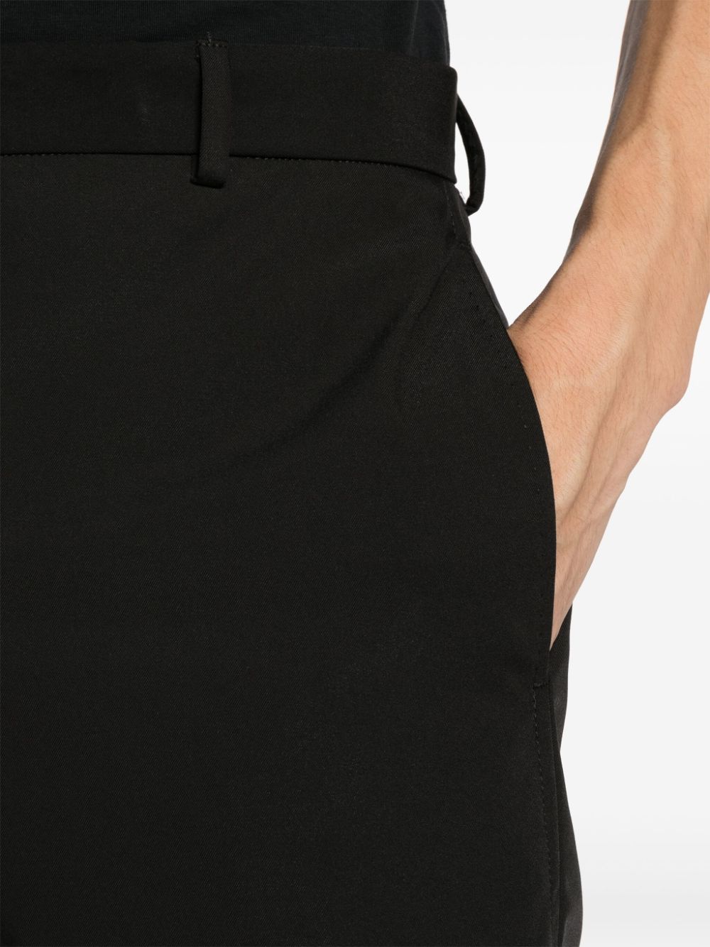 Shop Pt Torino Low-rise Tapered Trousers In Schwarz