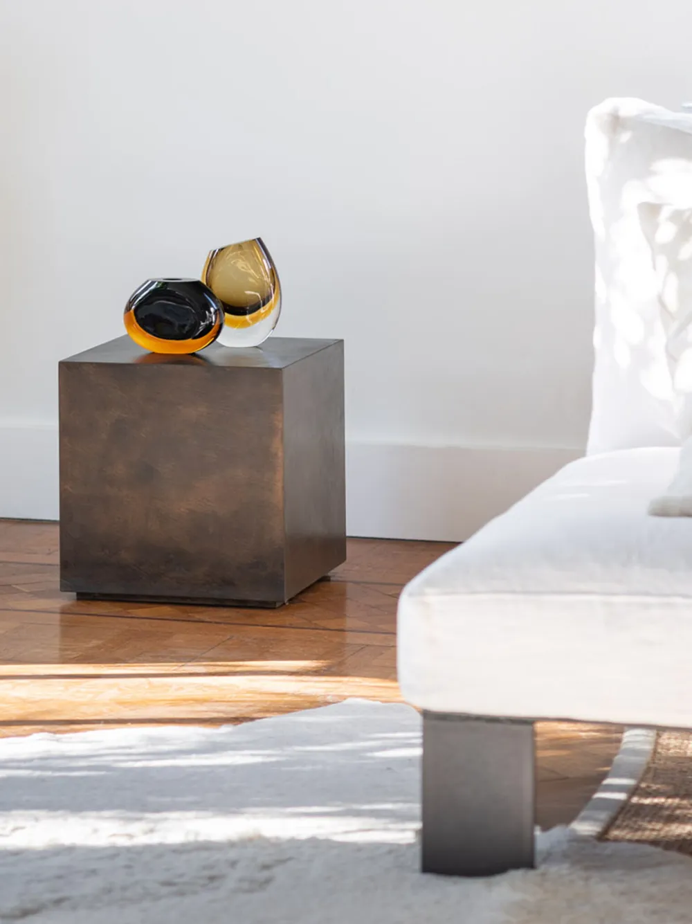 GARDECO 96 TWO-TONE GLASS VASE