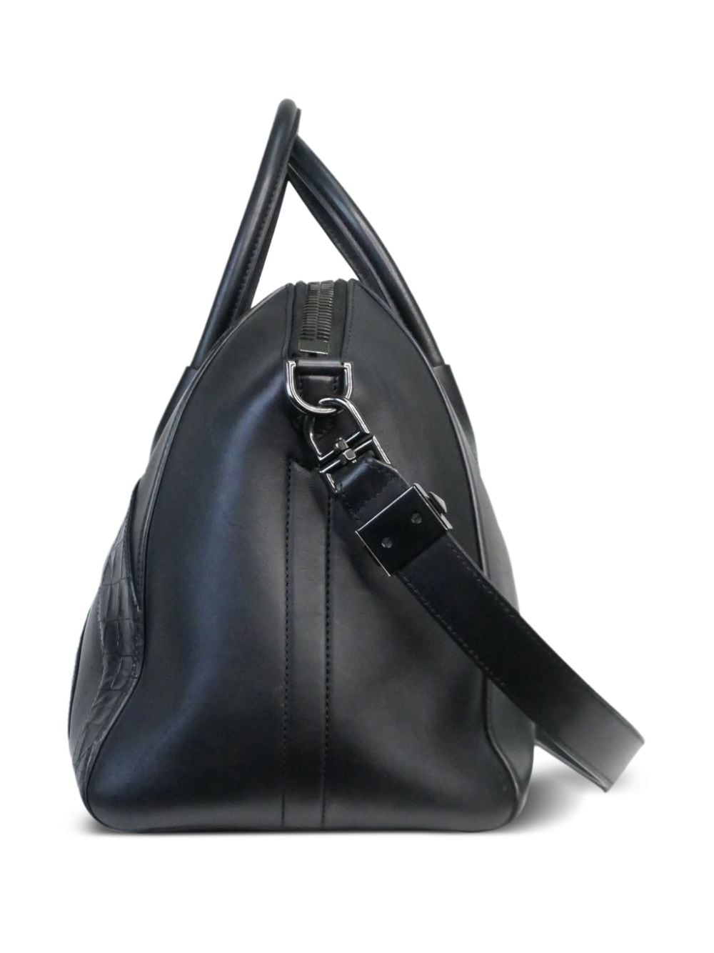 Pre-owned Givenchy Antigona Leather Tote Bag In Black