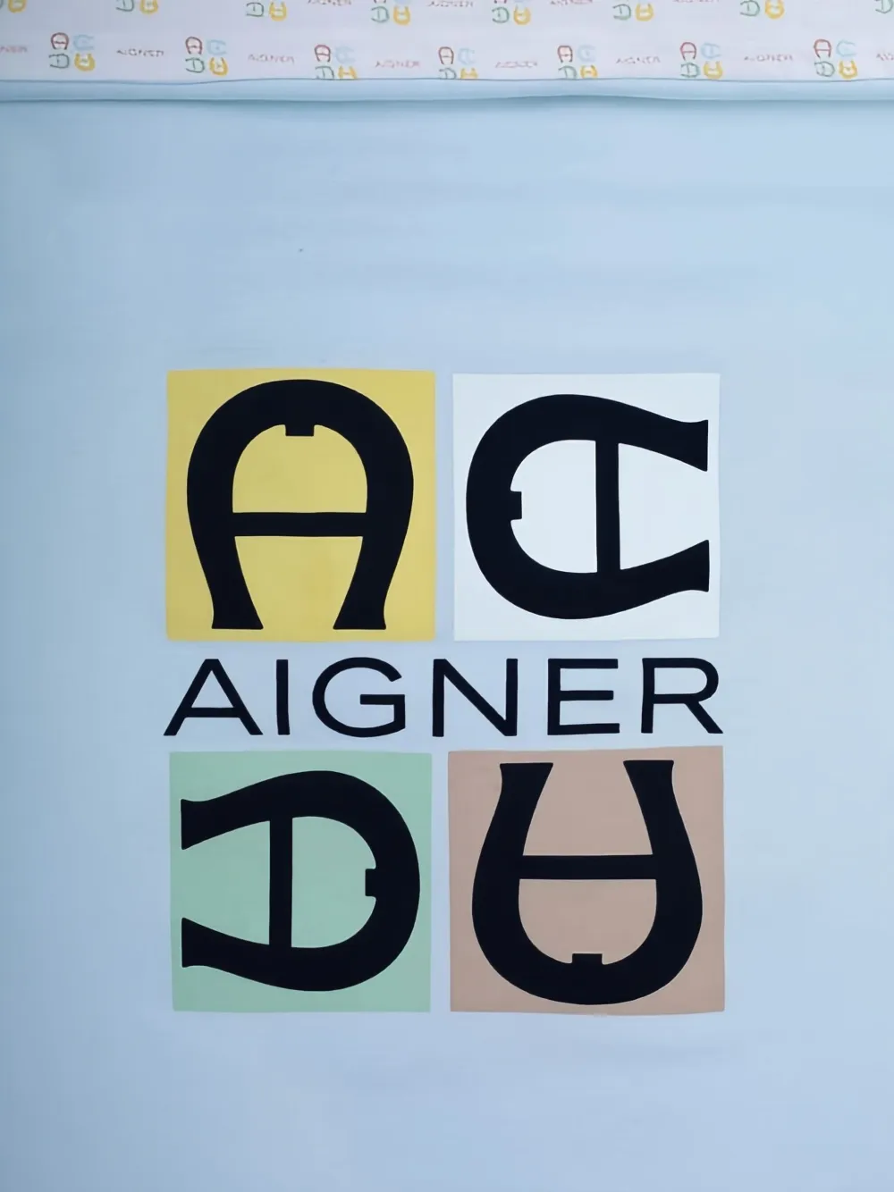 Aigner Kids logo-print sleep bag - Blauw