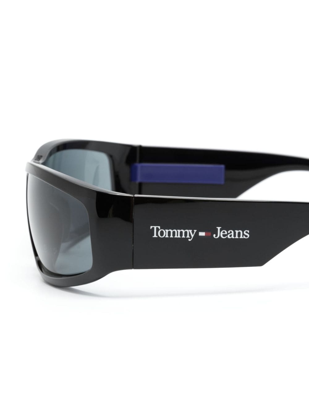 Shop Tommy Hilfiger Rectangle-frame Tinted Sunglasses In Black