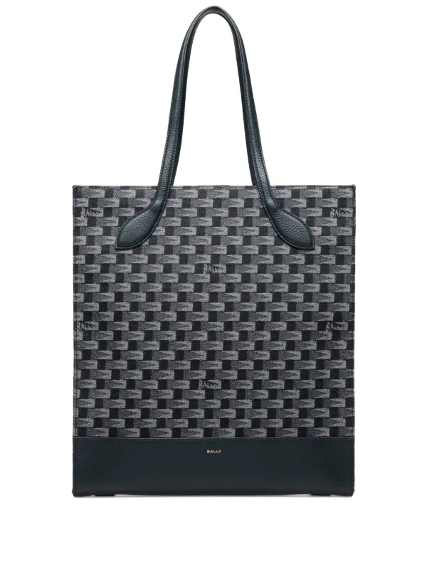 22322899_57700982_600.jpg 22322899_57700982_600.jpg