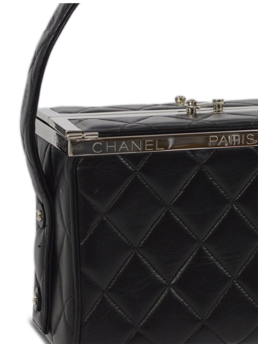 CHANEL 1997 logo-engraved diamond-quilted handbag Women