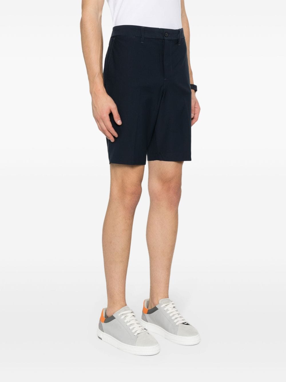 Shop J. Lindeberg Eloy Logo-plaque Shorts In Blue