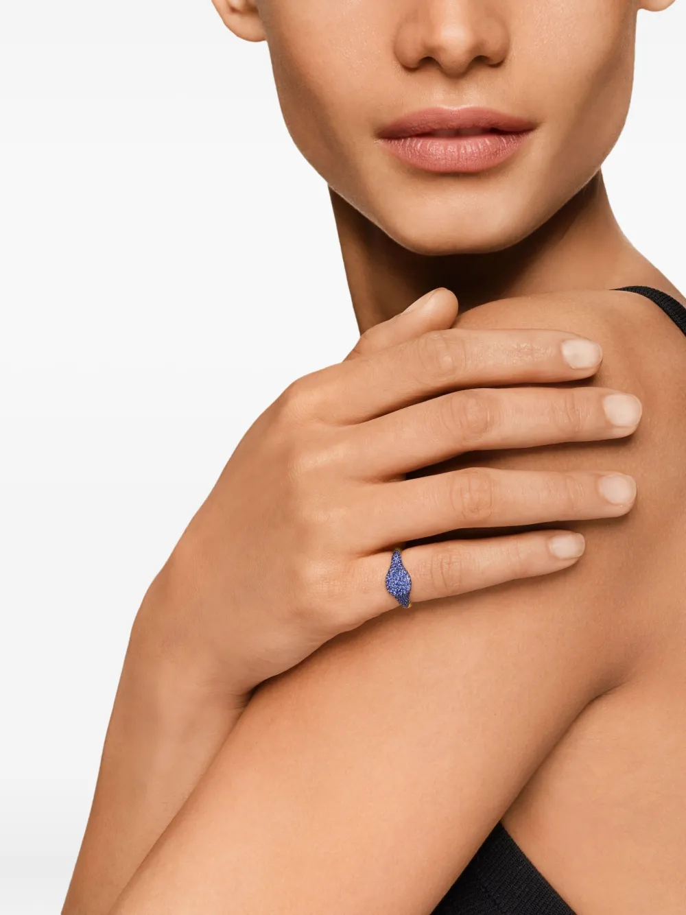 David Yurman 18kt yellow gold Petite Pavé sapphire pinky ring (7mm) | Gold | Image 1