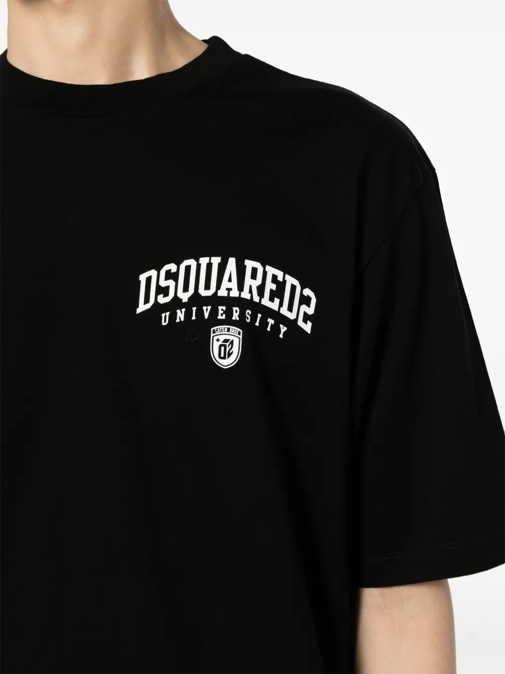 Shop Dsquared2 Logo-print Cotton T-shirt In Black