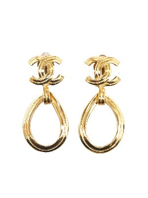 Chanel deals drop earrings