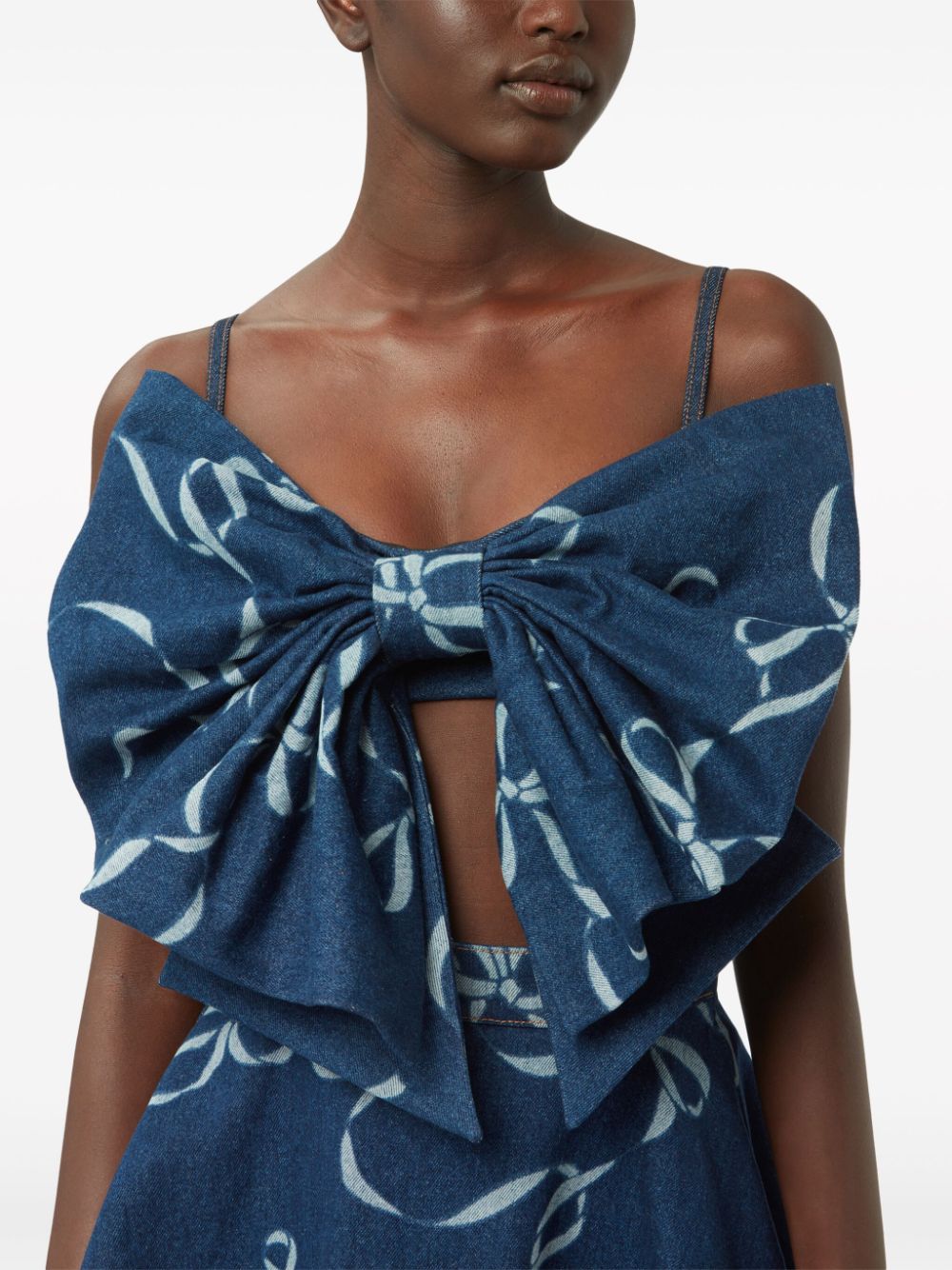 Shop Nina Ricci Bow-detail Denim Crop Top In Blue