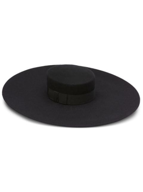Nina Ricci sombrero de capelina