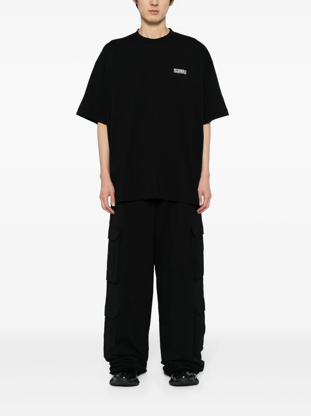 VETEMENTS logo-print cotton T-shirt - Zwart
