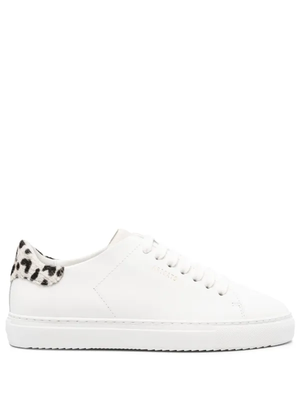 Clean 36 sneaker best sale axel arigato