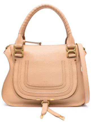 Chloé