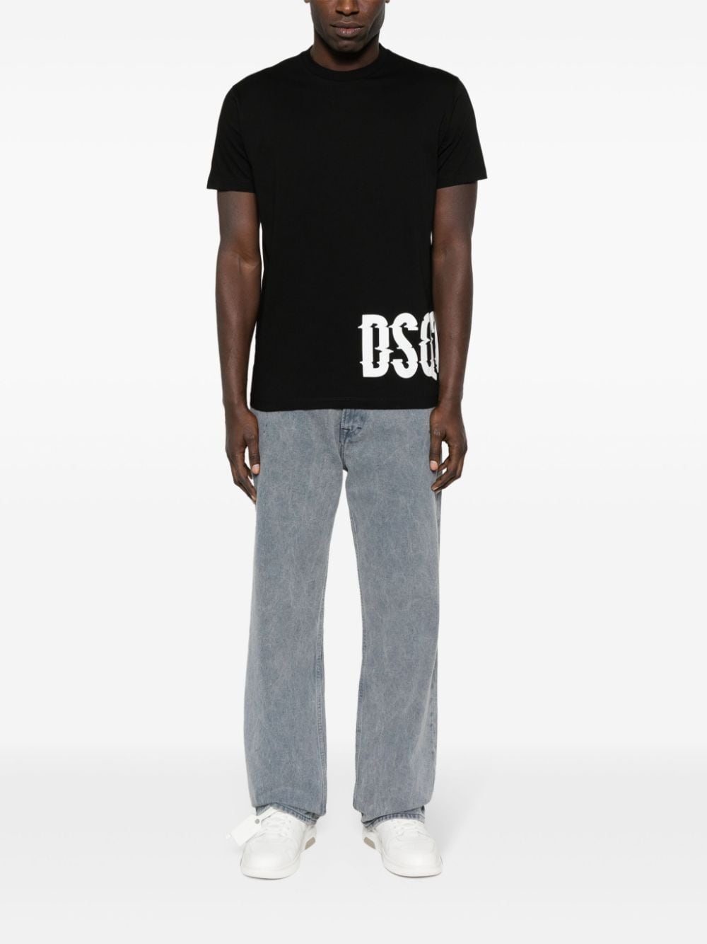Shop Dsquared2 Logo-print Cotton T-shirt In Schwarz