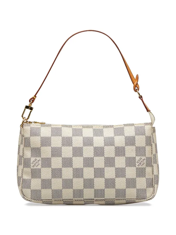 White louis vuitton deals clutch bag