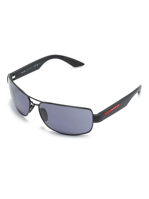 Prada Eyewear スクエアフレーム サングラス | ブラック | FARFETCH JP