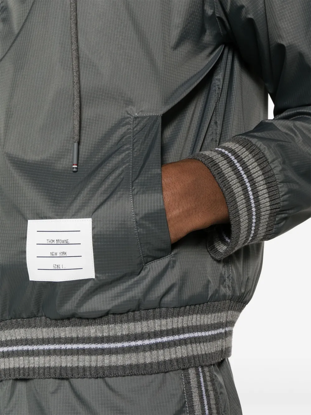 Thom Browne Jack met logopatch Grijs