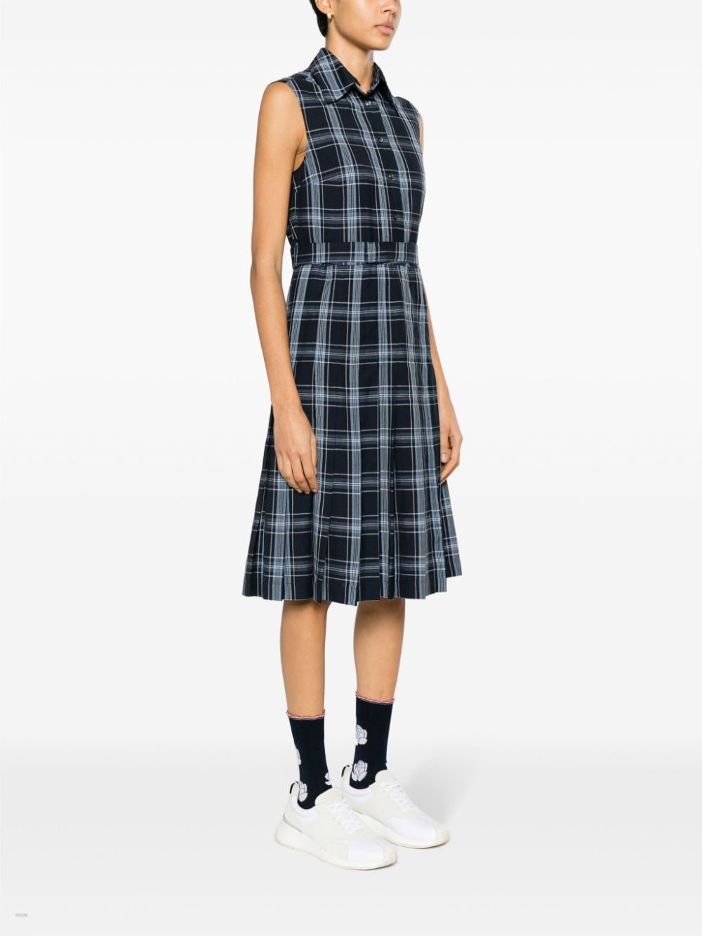 Shop Thom Browne Plaid-check Pleated Shirtdress In Blue