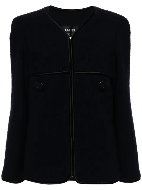 CHANEL Pre-Owned chamarra de tweed con cuello en V