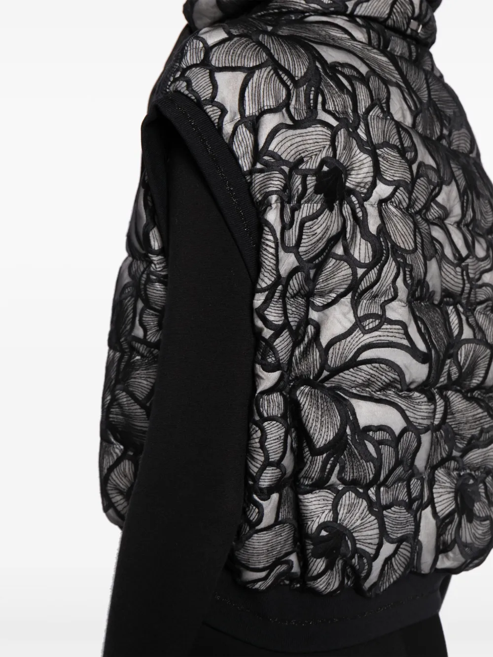 Herno Lace-embellished Quilted Cropped Gilet In Black