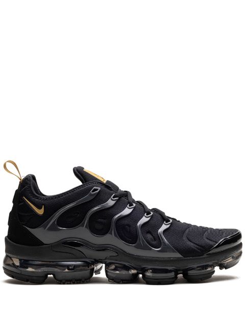 Air vapormax plus black/ember glow/electric green/kumquat men's shoe hotsell