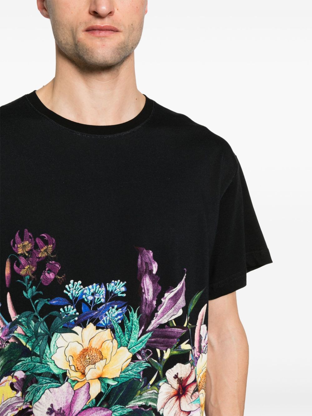Shop Just Cavalli Floral-print T-shirt In Black