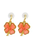 CHANEL Pre-Owned 2003 four-leaf clover logo-stamp post earrings - Gold