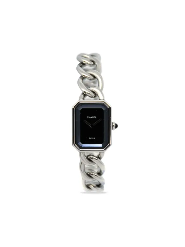 Chanel Pre-owned 1987 Pre-owned Premiere 20mm in Black