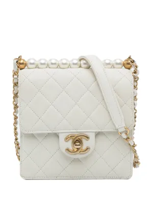 Chanel pearl discount classic flap bag