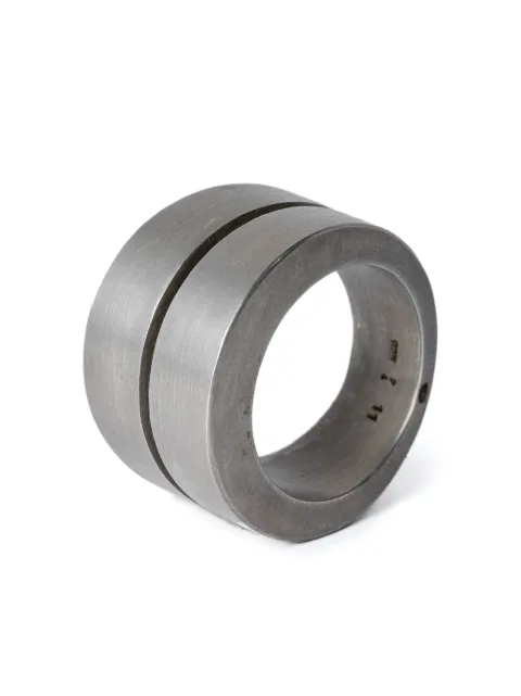 Parts of Four Crevice brushed ring