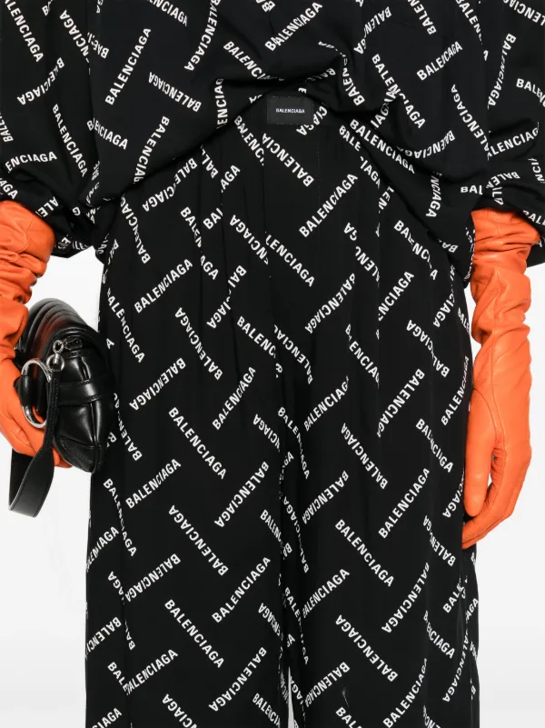 Balenciaga logo-print Trousers | Black | FARFETCH