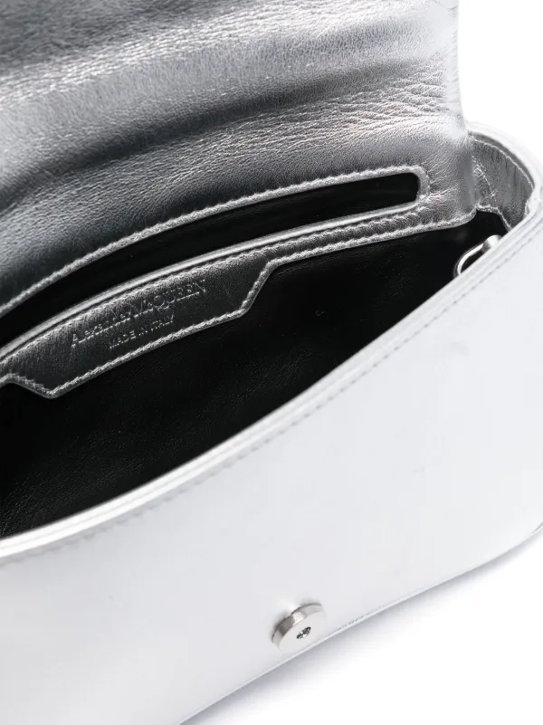【送料&関税込】Alexander McQueen the Mini Seal Shoulder Bag Alexander McQueen Small The Seal Shoulder Bag | Red