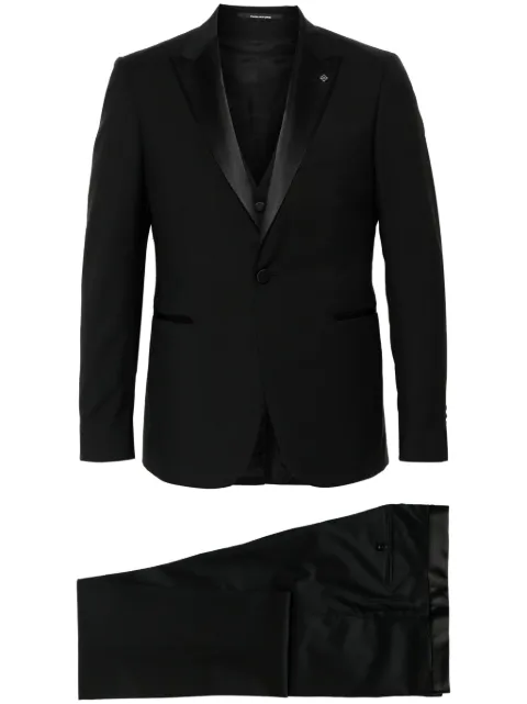 Tagliatore traje con botones